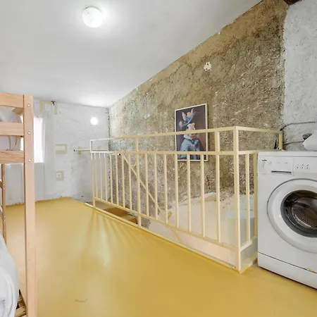 Ca Les Nines 2 Holiday home Pinell de Bray